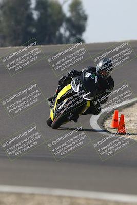 media/Nov-01-2025-TrackDaz (Sat) [[2b4d5192bc]]/C Group/1240pm (Turn 2 Outside)/